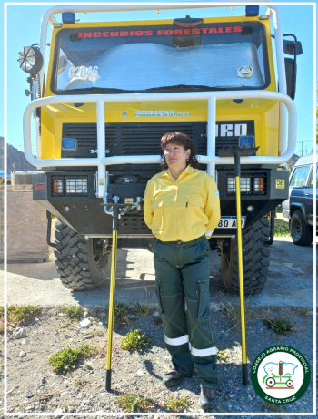 Entrega de equipamiento a la delegación El Chaltén del CAP