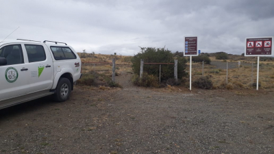 Cartelería para la Reserva Geológica Laguna Azul
