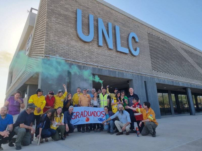 Santa Cruz cuenta con su primera Técnica Universitaria en Gestión Integral de Incendios Forestales